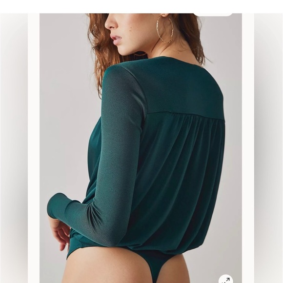 NWOT Free People Turnt bodysuit green L - Picture 2 of 6